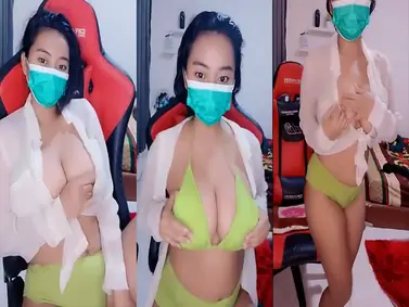 Chiara Goyang Cantik Baju Transparan Hot