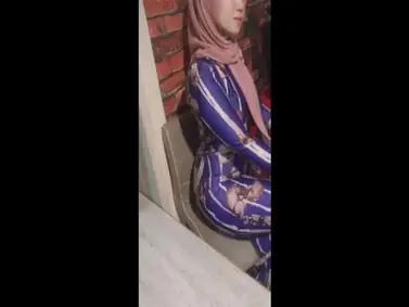 Jilbab Pakaian Ketat Hot Ngentot Di Kasur